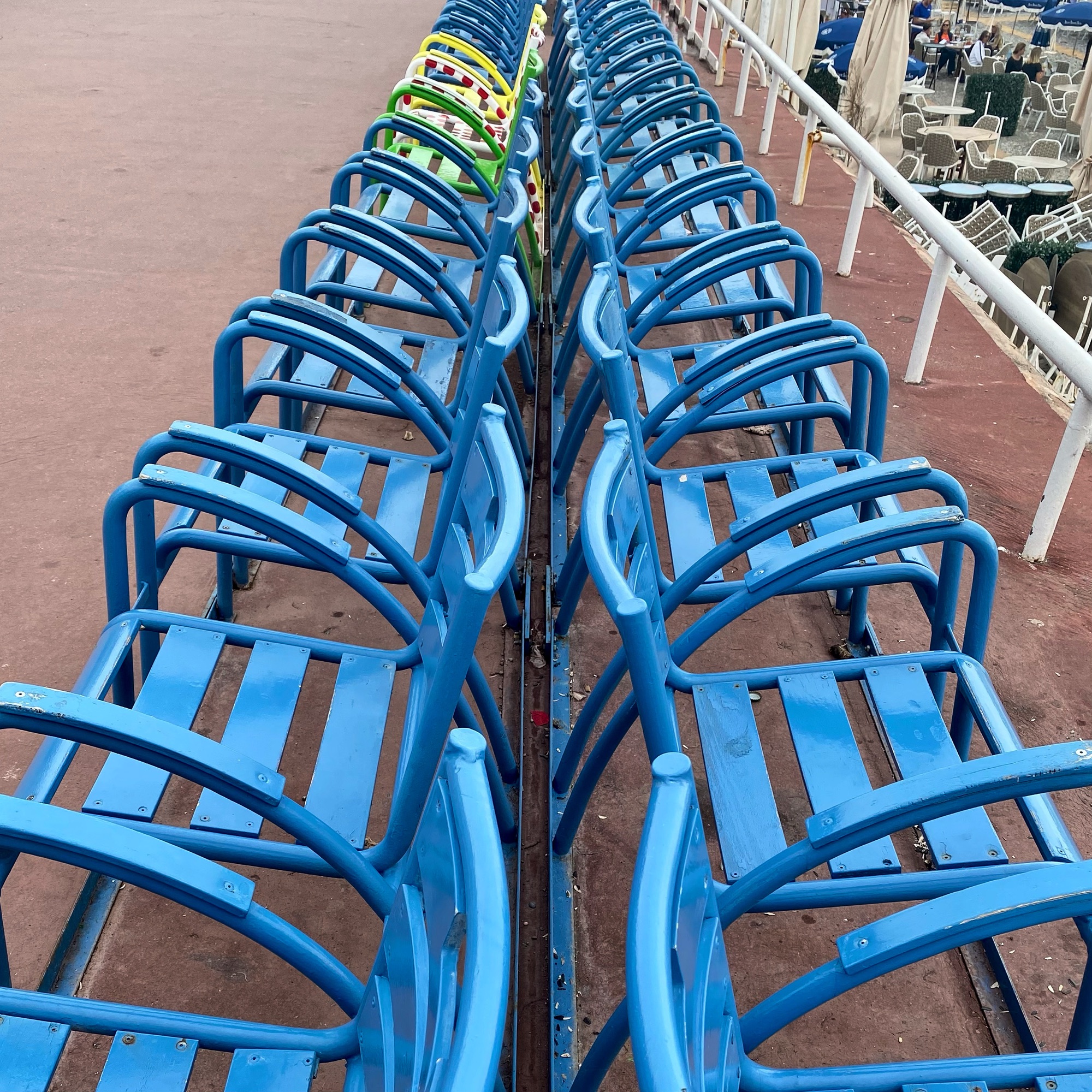 Strolling the Promenade des Anglais: A Journey Through Endless European Lifestyle